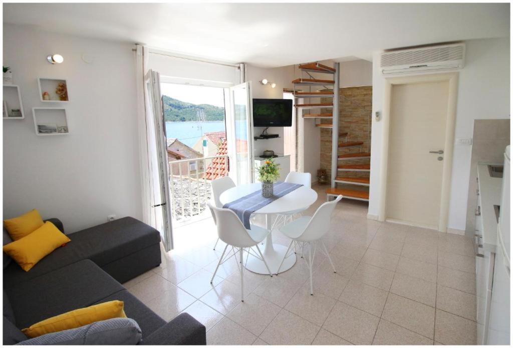 Apartment Karmela Primošten Exterior foto